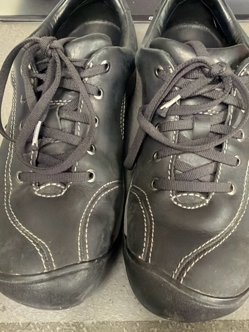 Keen Black Leather Lace-Up Women's Sneakers